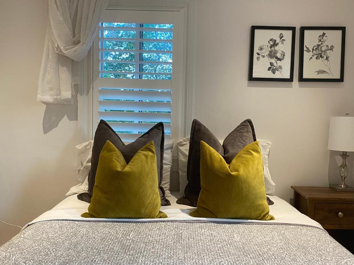 Clearbrooke Gem- Bright Private Bedroom Close To Yyz Toronto Kültér fotó